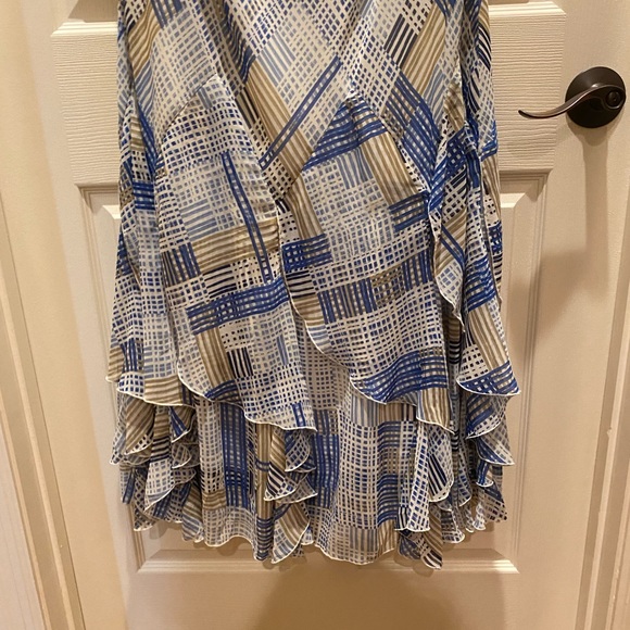 Signature by Robbie Bee Chiffon Column Dress With Ruffles On Bottom. Size 20W - Picture 3 of 4